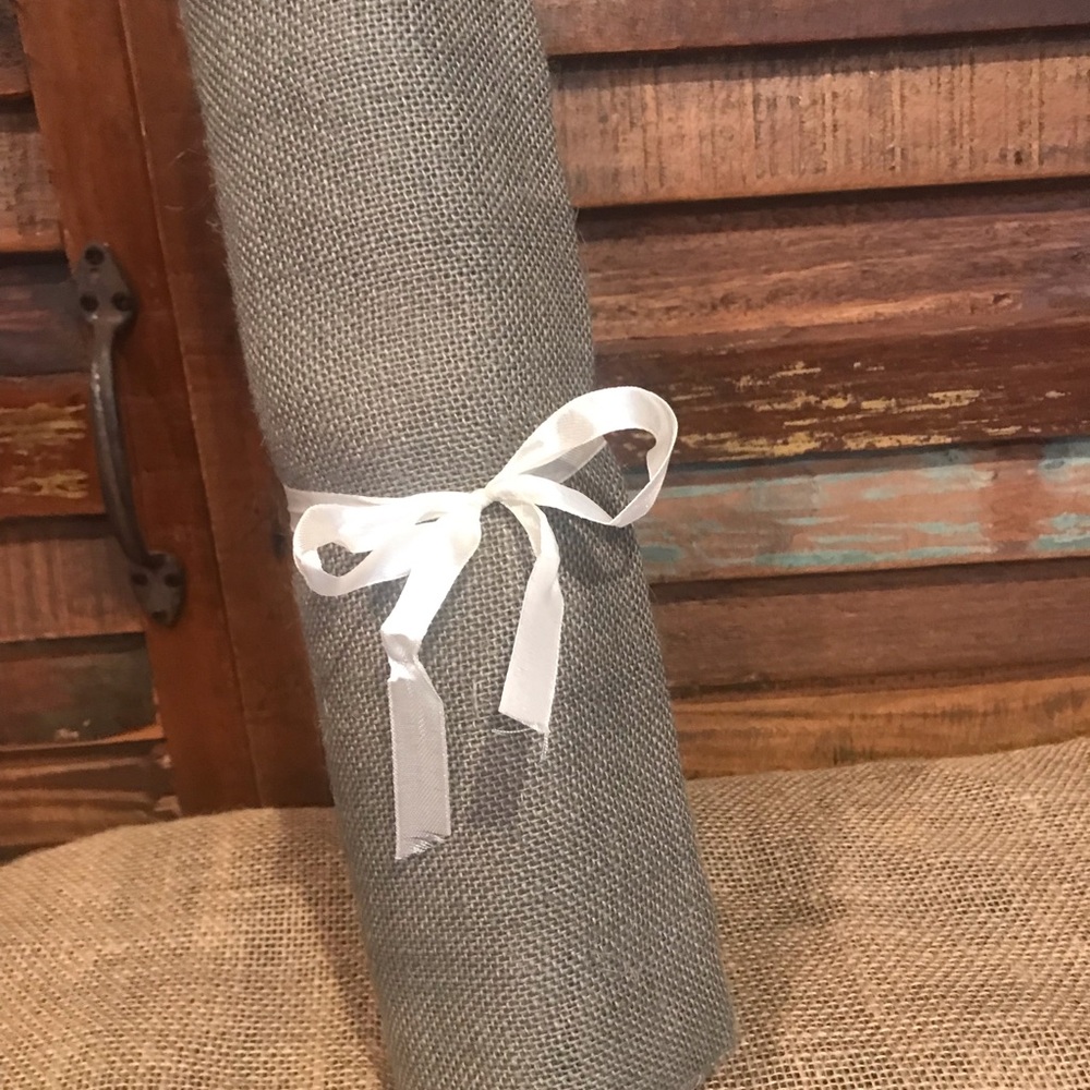 Jute table runner